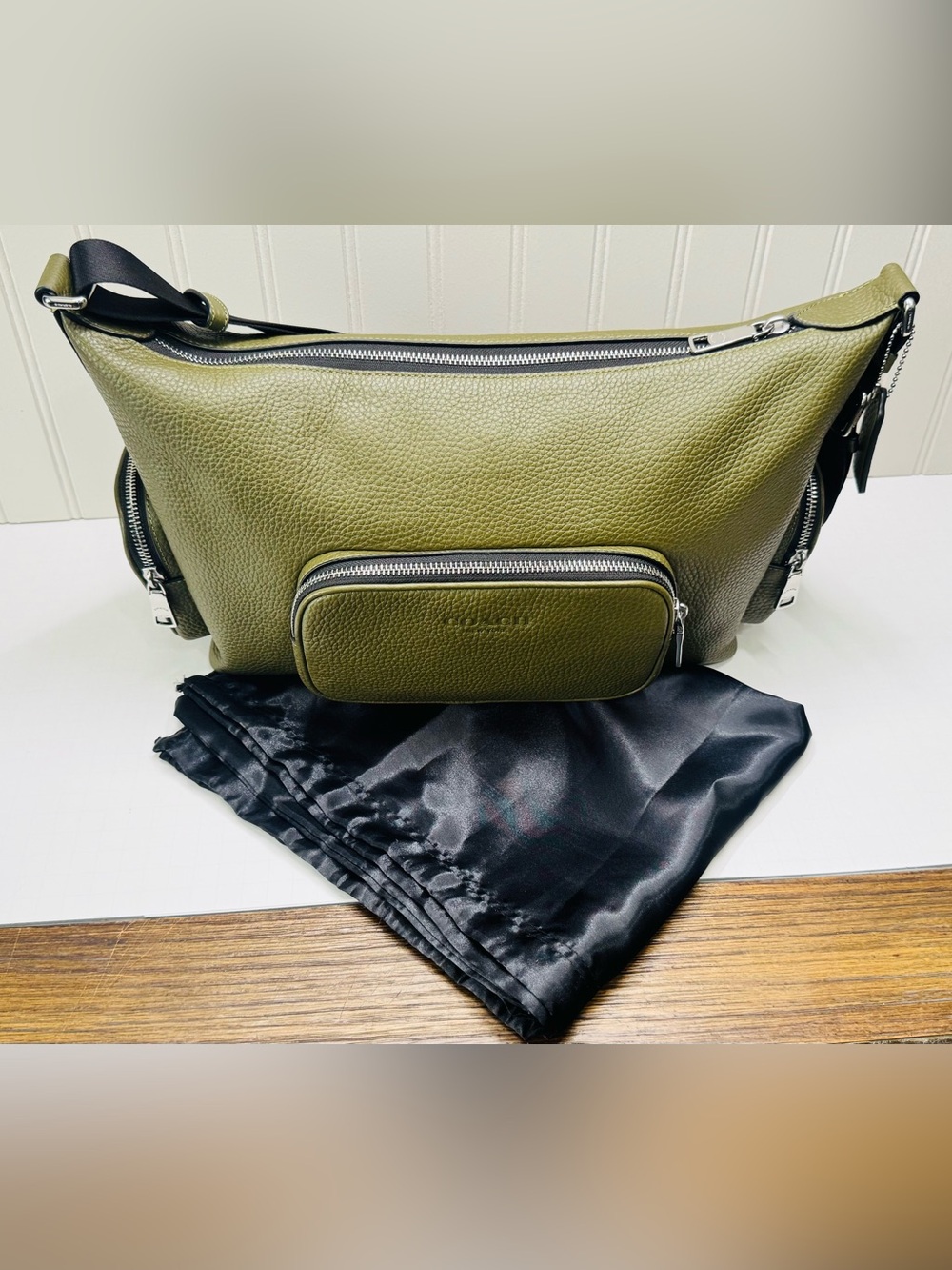 Coach Finn Crossbody Bag Leather Olive/Silver CCG15 NWOT